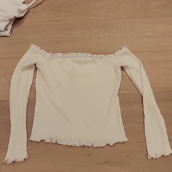 Off-Shoulder Cream Ribbed Top - Picture 2 of 2